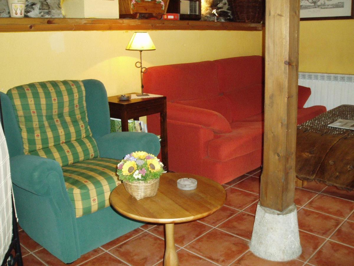 Hotel Rural El Urogallo Murias de Paredes Eksteriør bilde