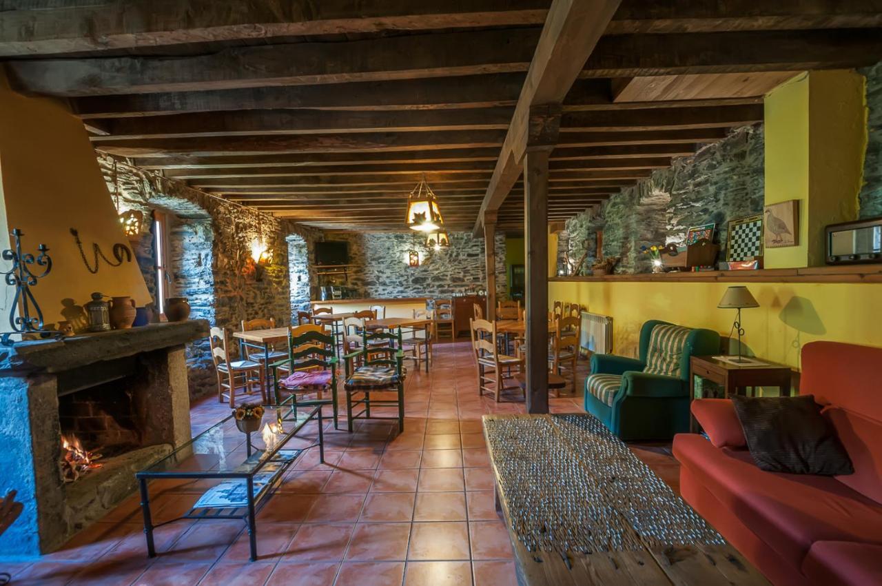 Hotel Rural El Urogallo Murias de Paredes Eksteriør bilde